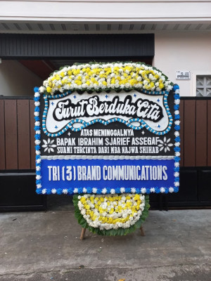 Papan Bunga Duka di Gonda Baru